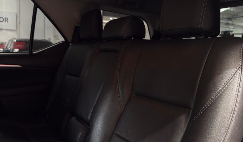
								FORTUNER 2,8 4X4 DIESEL AT SR full									