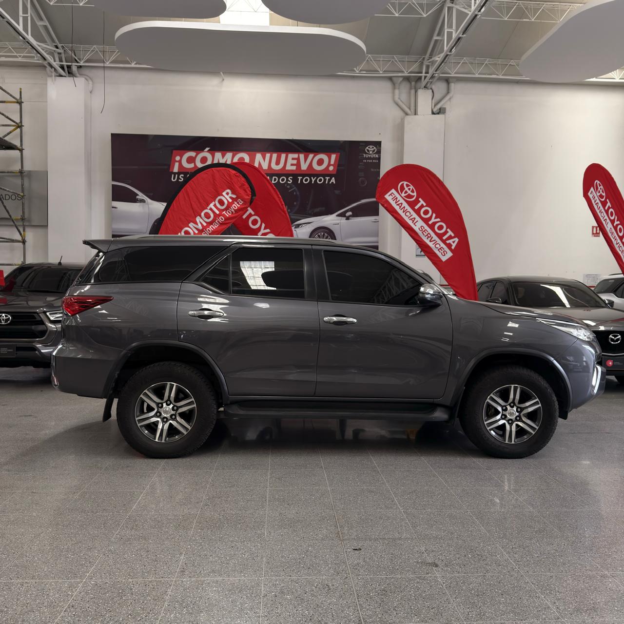 FORTUNER 2,8 4X4 DIESEL AT SR