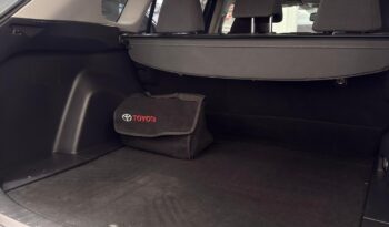 
										RAV4 XLE HV 2021 GRIS METALICO full									