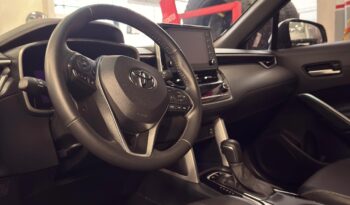 
										COROLLA CROSS SEG HV 2022 PLATA full									