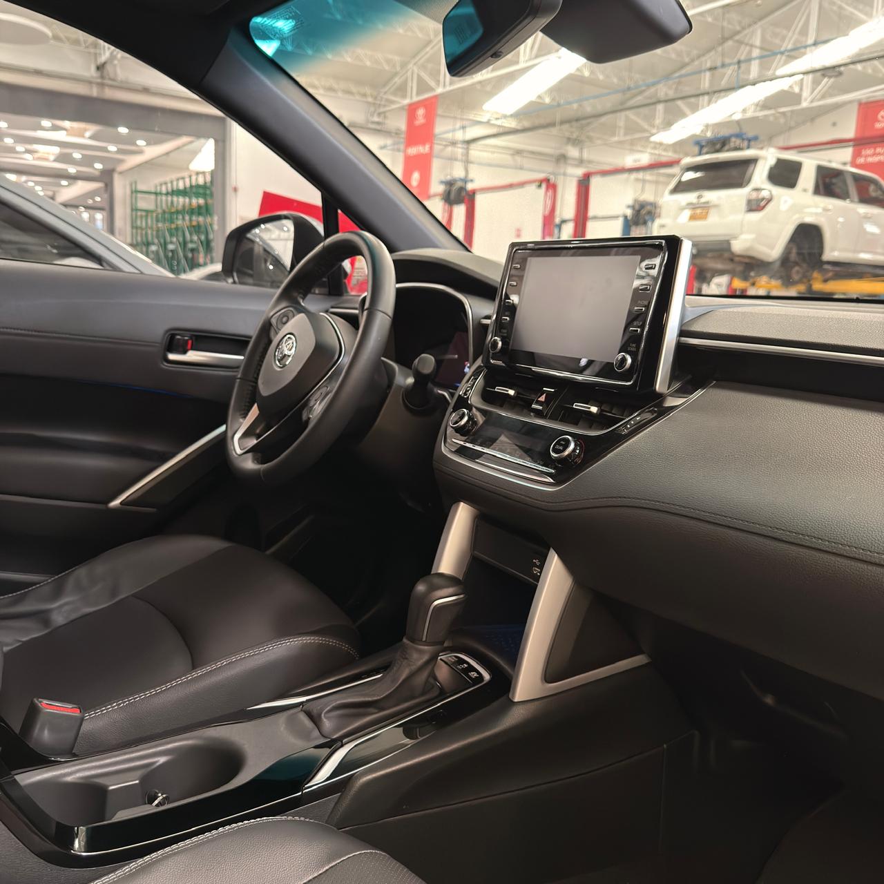 COROLLA CROSS SEG HV 2022 PLATA