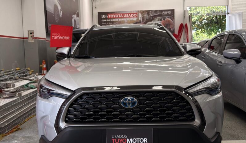 
								COROLLA CROSS SEG HV 2022 PLATA full									