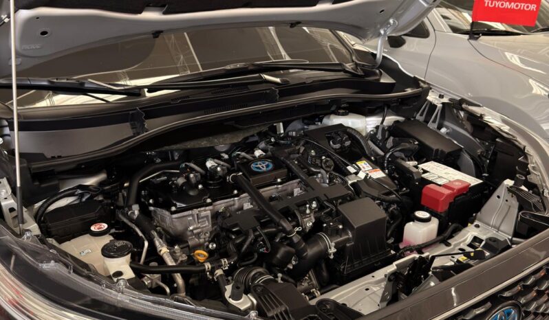
								COROLLA CROSS SEG HV 2022 PLATA full									