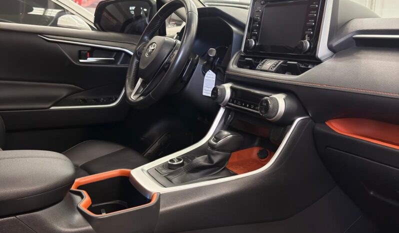 
								RAV4 2.5 4×4 X-ROAD 2022 full									