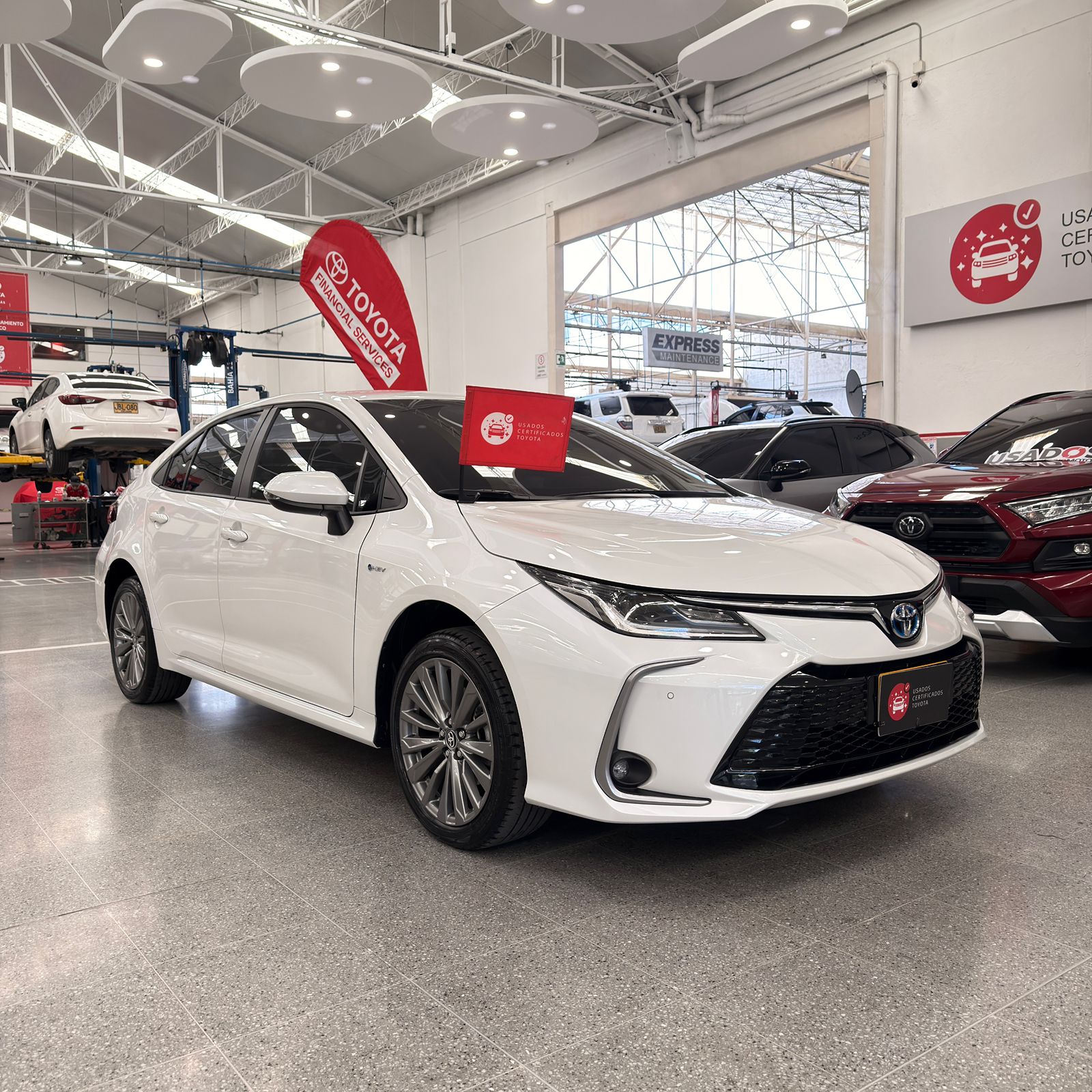 COROLLA XEI HV 2025