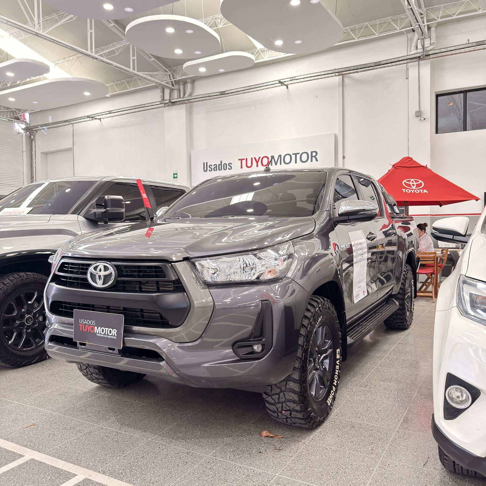 HILUX 2,4 4X4 DIESEL MT 2024
