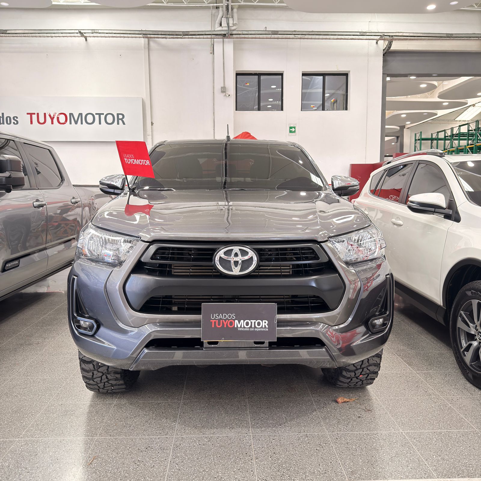 HILUX 2,4 4X4 DIESEL MT 2024