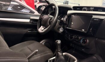 
										HILUX 2,4 4X4 DIESEL MT 2024 full									