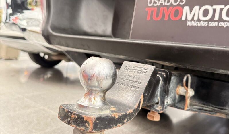 
								HILUX 2,4 4X4 DIESEL MT 2024 full									