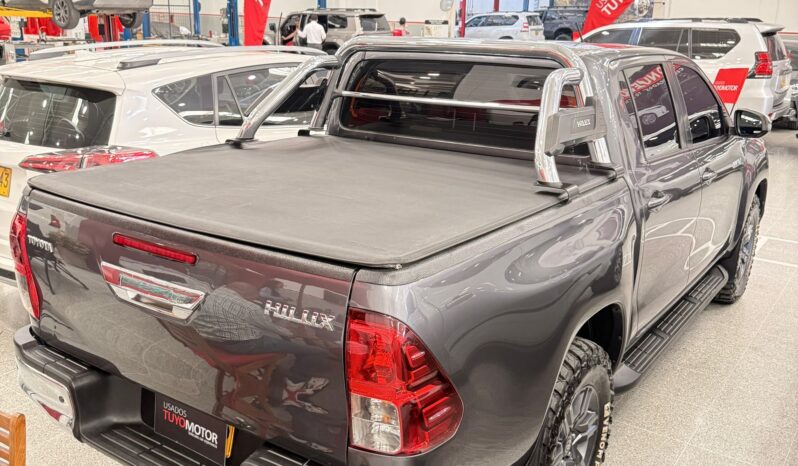 
								HILUX 2,4 4X4 DIESEL MT 2024 full									