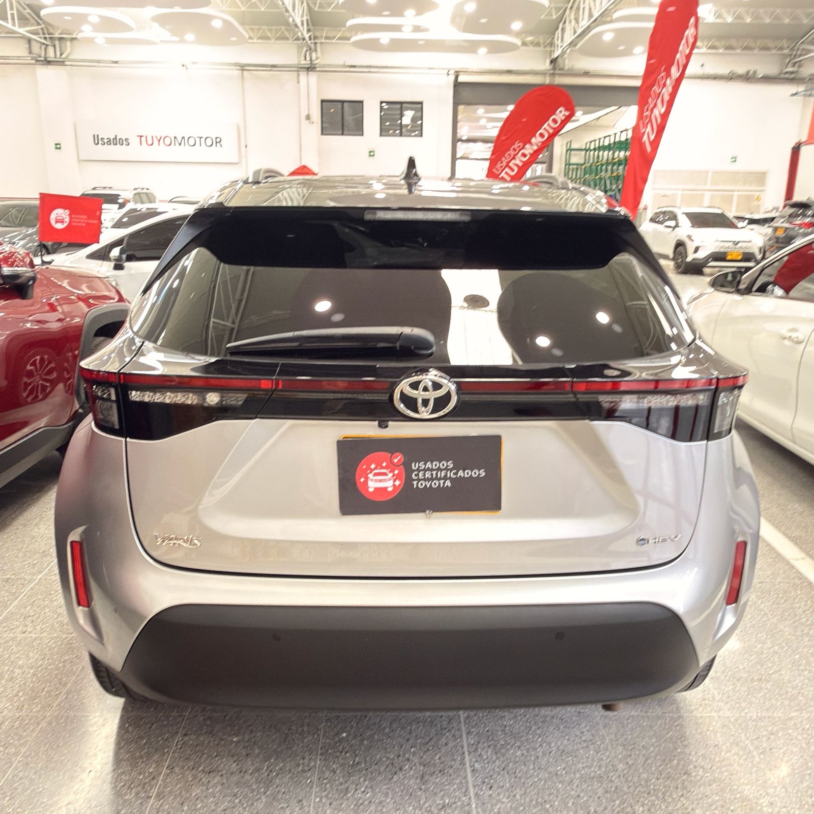 YARIS CROSS XLS HV 2025