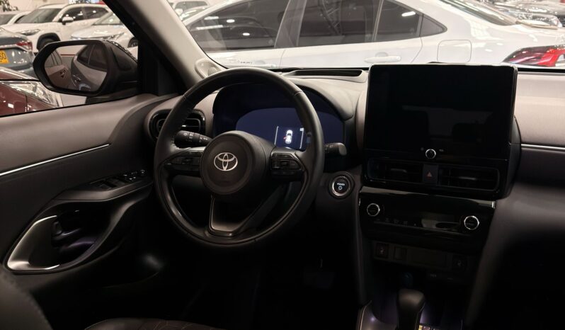 
								YARIS CROSS XLS HV 2025 full									