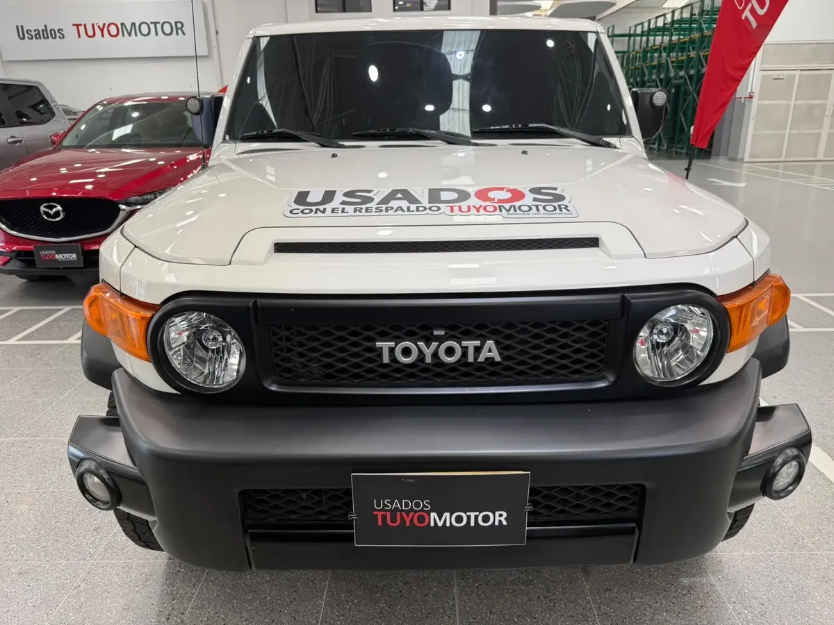 FJ CRUISER 2019