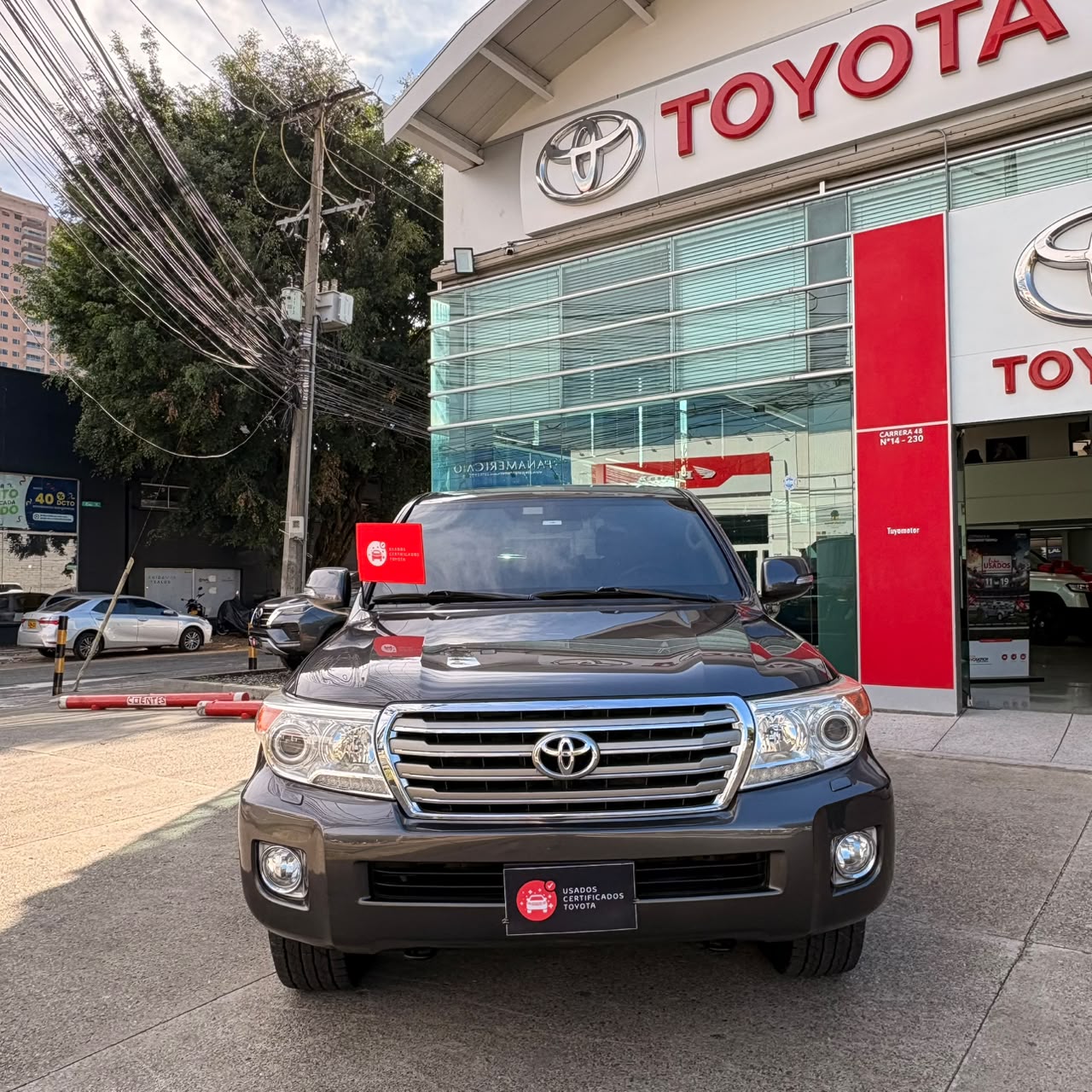 LAND CRUISER 200 VX GASOLINA 2014