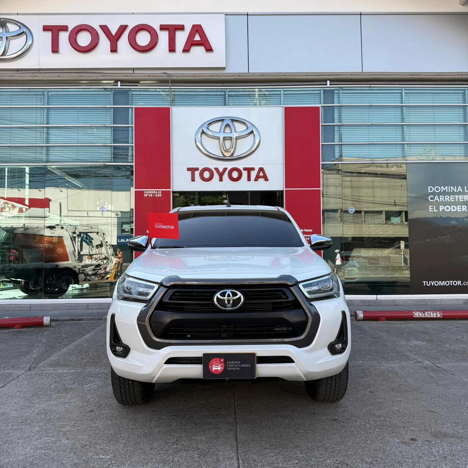 HILUX SRV 2,4 DIESEL 4X4 AT 2021