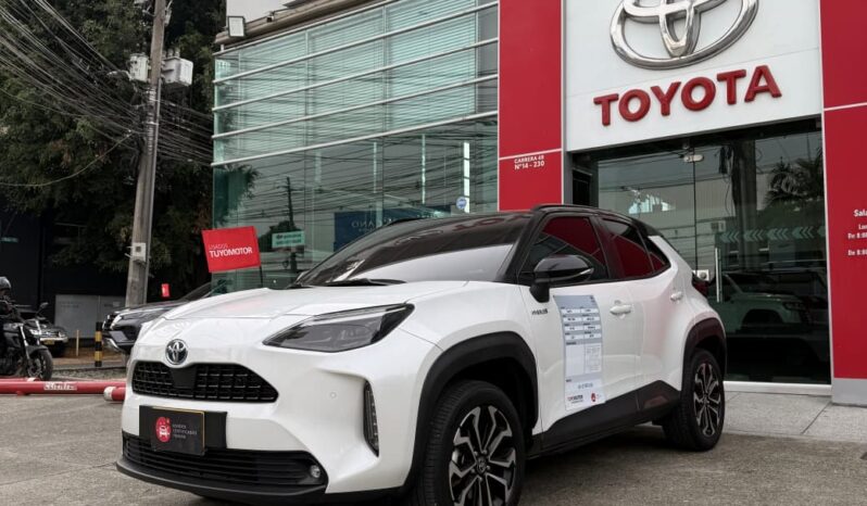 
								YARIS CROSS XLS HIBRIDO AT 2023 full									