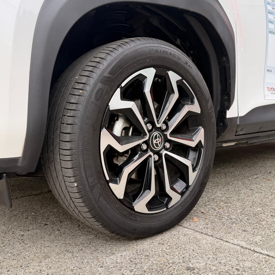 YARIS CROSS XLS HIBRIDO AT 2023