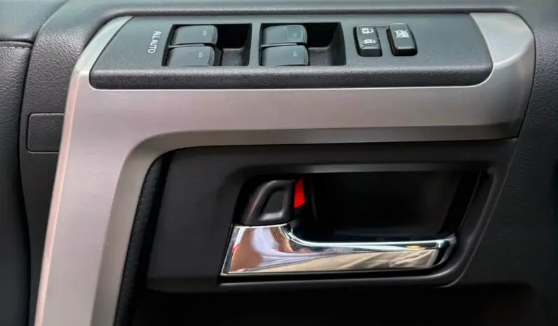 
								4RUNNER SR5 2021 full									
