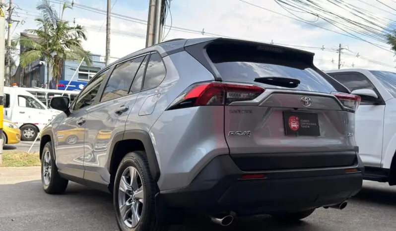
								TOYOTA RAV4 2.0 4X2 XLE GASOLINA 2022 full									