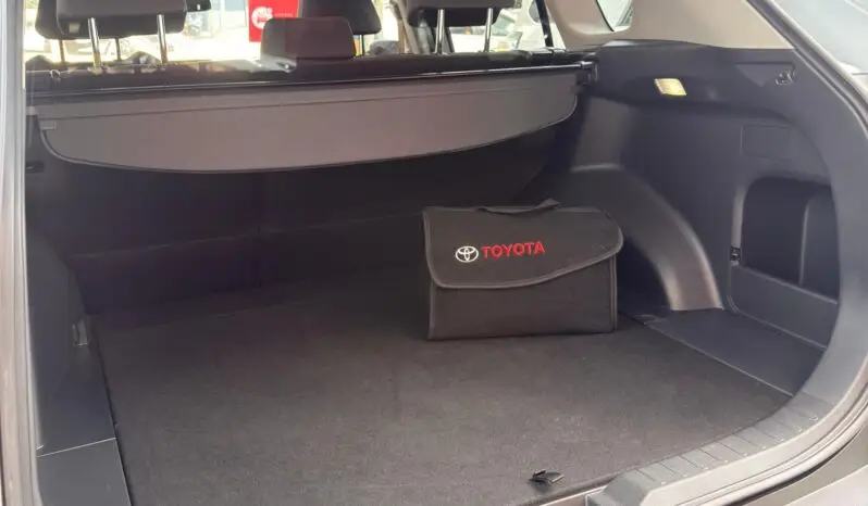 
								TOYOTA RAV4 2.0 4X2 XLE GASOLINA 2022 full									