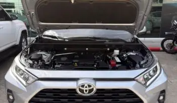 
										TOYOTA RAV4 2.0 4X2 XLE GASOLINA 2022 full									