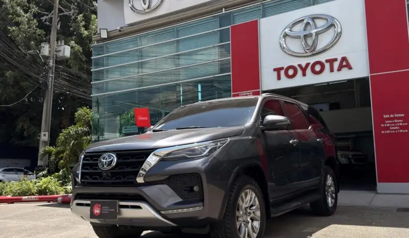 FORTUNER 2.4 SRV 2022