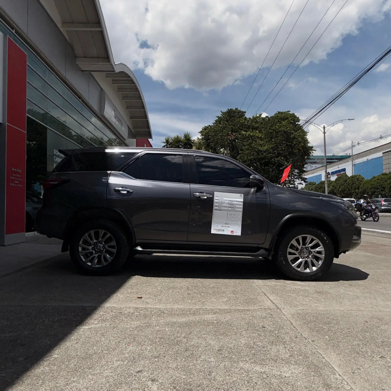 FORTUNER 2.4 DIESEL SRV 2022