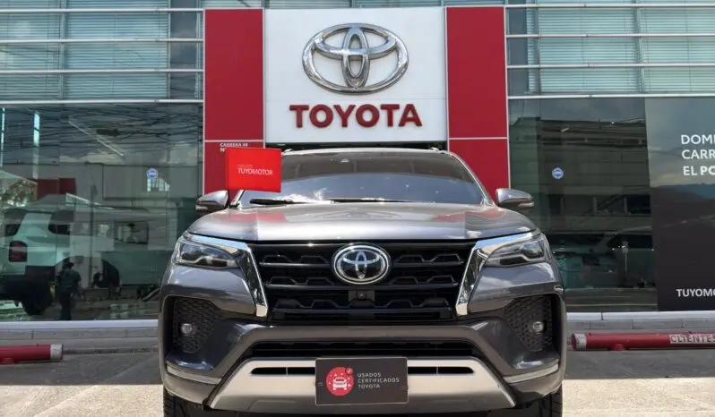 
								FORTUNER 2.4 DIESEL SRV 2022 full									