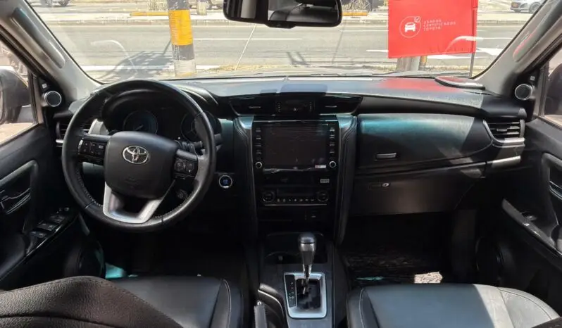 
								FORTUNER 2.4 DIESEL SRV 2022 full									