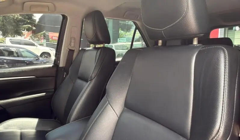 
								FORTUNER 2.4 DIESEL SRV 2022 full									