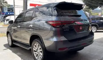 
										FORTUNER 2.4 DIESEL SRV 2022 full									
