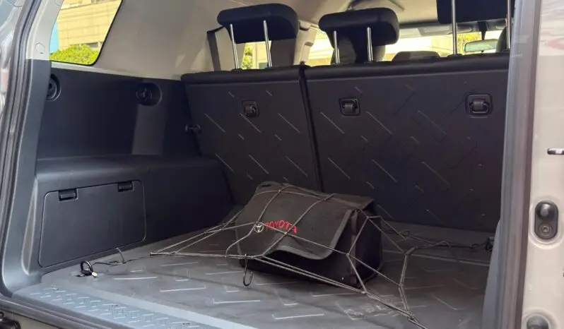 
								FJ CRUISER 2022 4X4 GASOLINA AT full									