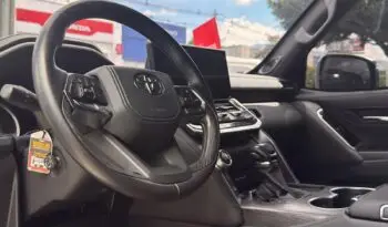 
										TOYOTA LC300 ZX GASOLINA 2023 full									