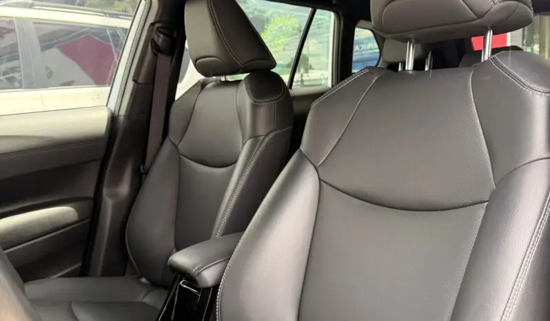 
								COROLLA CROSS SEG HIBRIDO 2024 full									