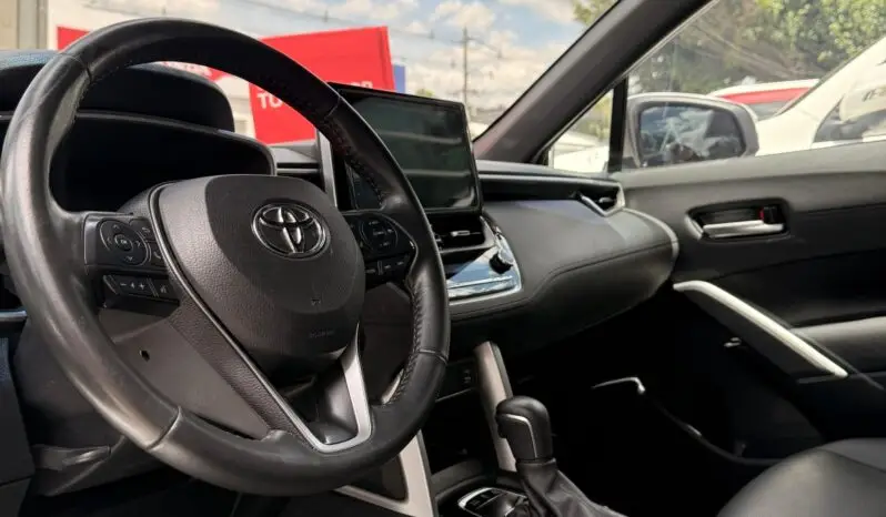 
								COROLLA CROSS SEG HIBRIDO 2024 full									