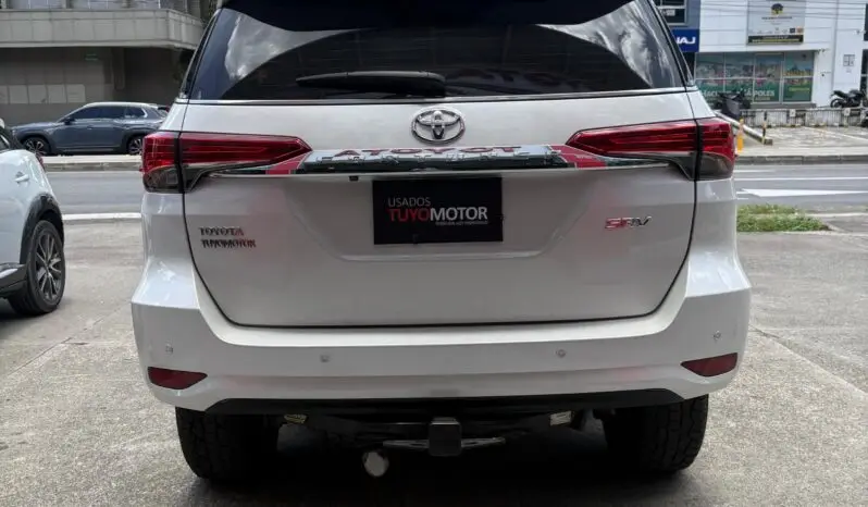 
								TOYOTA FORTUNER 2.7 GASOLINA SRV 2019 full									