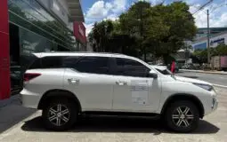 TOYOTA FORTUNER 2.7 GASOLINA SRV 2019