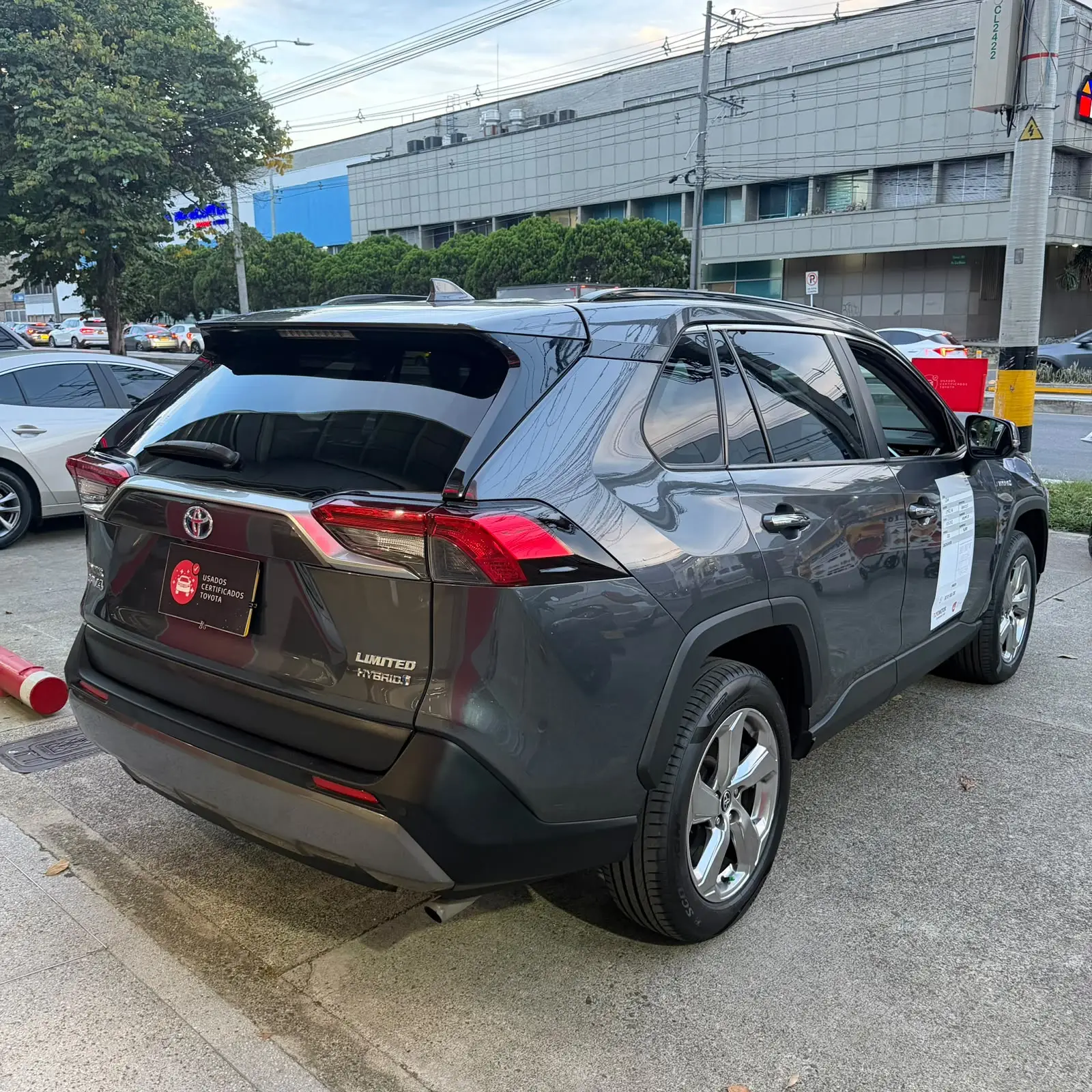 RAV4 2.5 4X4 LIMITED HV 2021