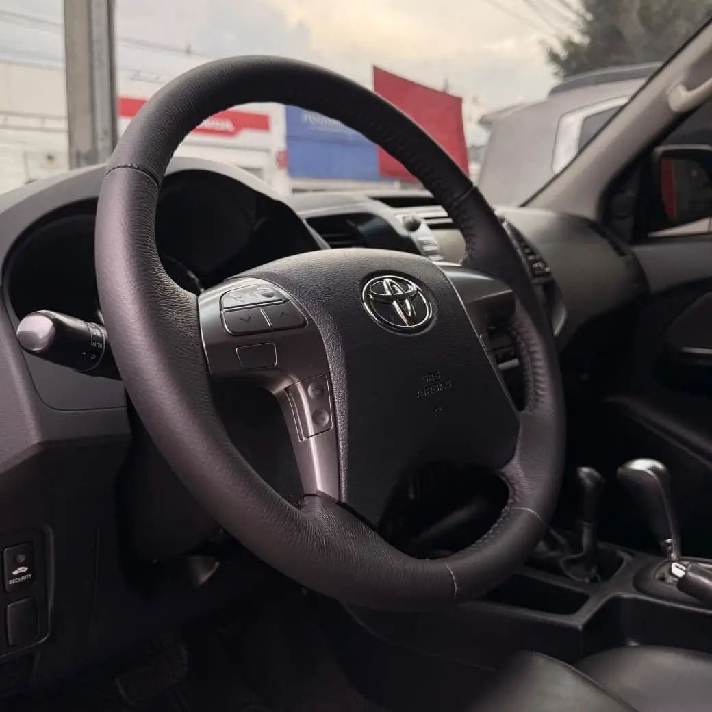 TOYOTA FORTUNER 3.0 DIESEL SRV 2015