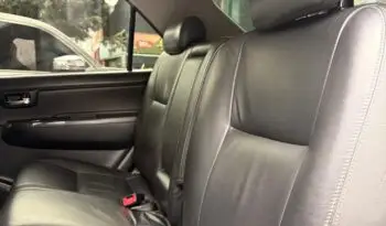 
										TOYOTA FORTUNER 3.0 DIESEL SRV 2015 full									