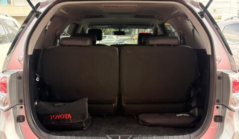 
								TOYOTA FORTUNER 3.0 DIESEL SRV 2015 full									