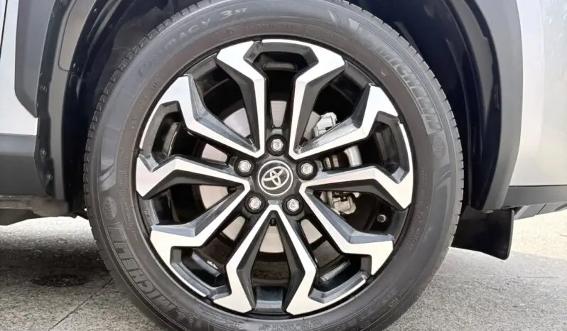 
								YARIS CROSS XS HIBRIDO 2023 full									