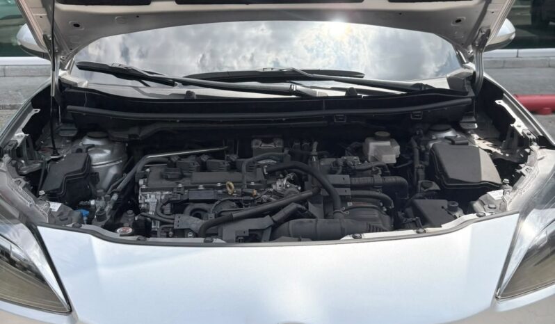 
								YARIS CROSS XS HIBRIDO 2023 full									