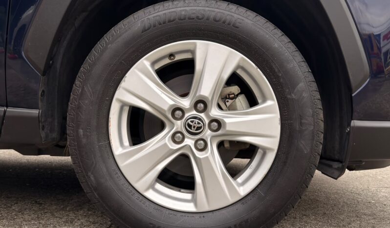 
								TOYOTA RAV4 2.5 4X4 XLE HV 2021 full									