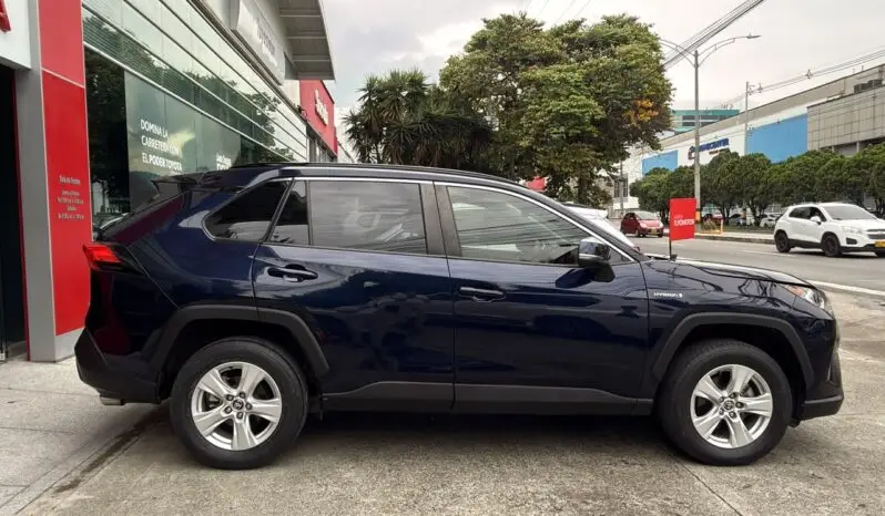 
								TOYOTA RAV4 2.5 4X4 XLE HV 2021 full									