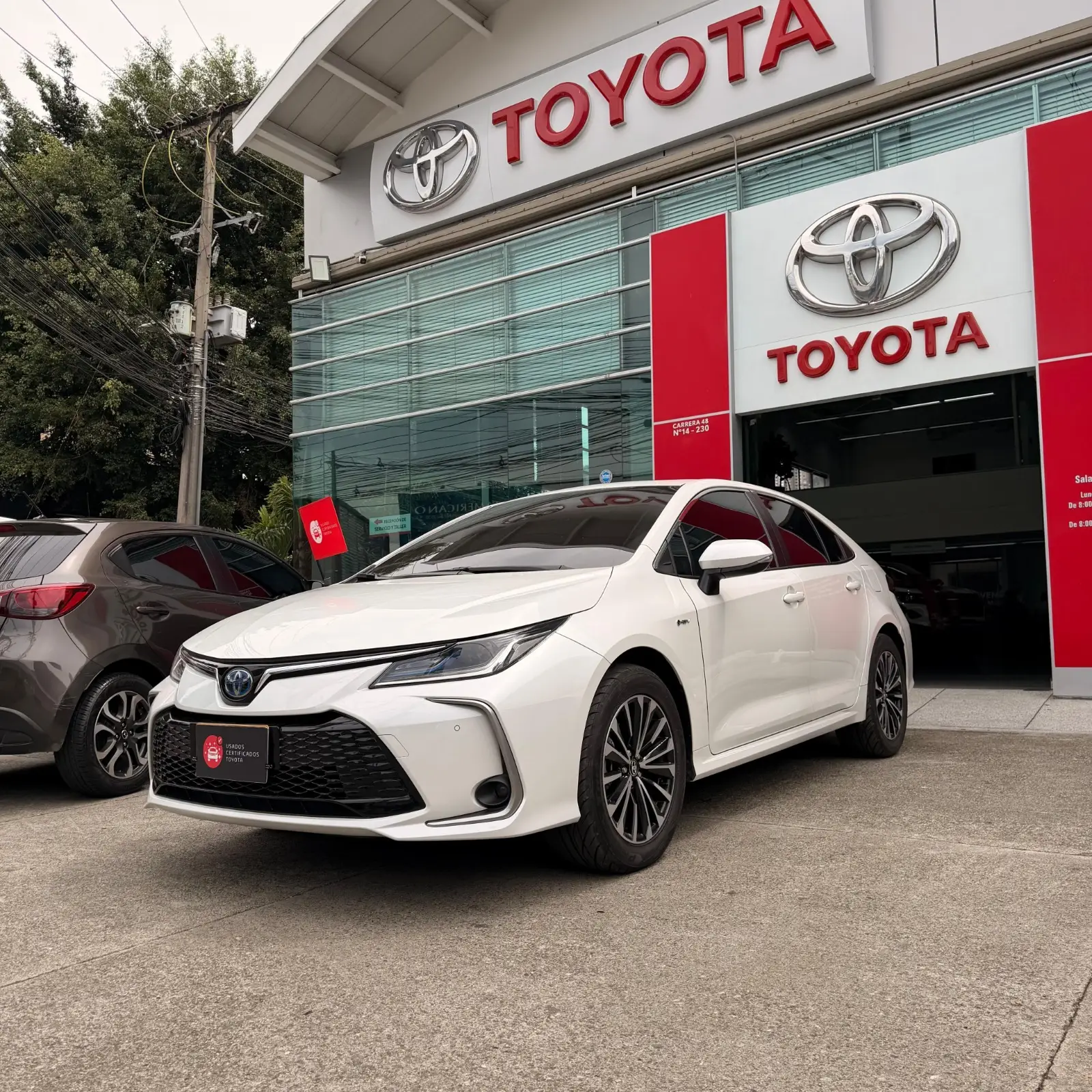 COROLLA SEDAN SEG HV 2025
