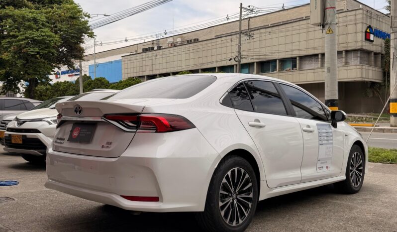 
								COROLLA SEDAN SEG HV 2025 full									