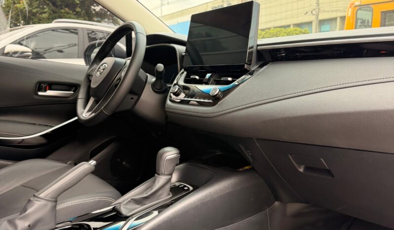 
								COROLLA SEDAN SEG HV 2025 full									