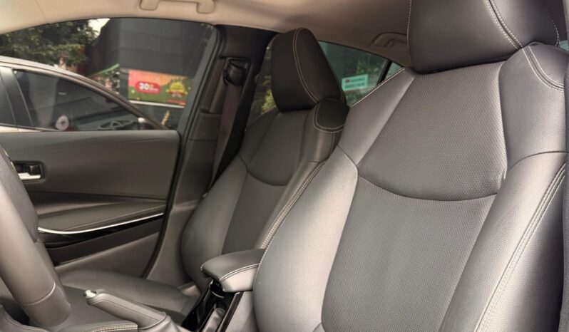
								COROLLA SEDAN SEG HV 2025 full									